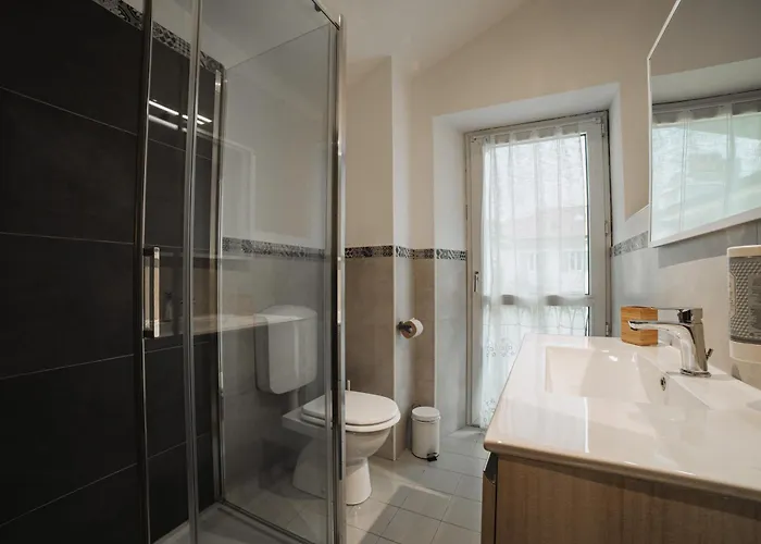 Monnaies 23 By Hili شقة أَويستا